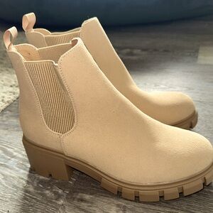 Tan Chelsea Boots